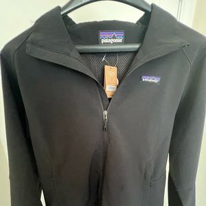 Patagonia jacket mens median brand new with tags